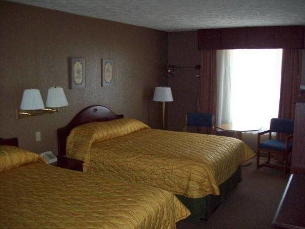 Lyons Inn Extérieur photo