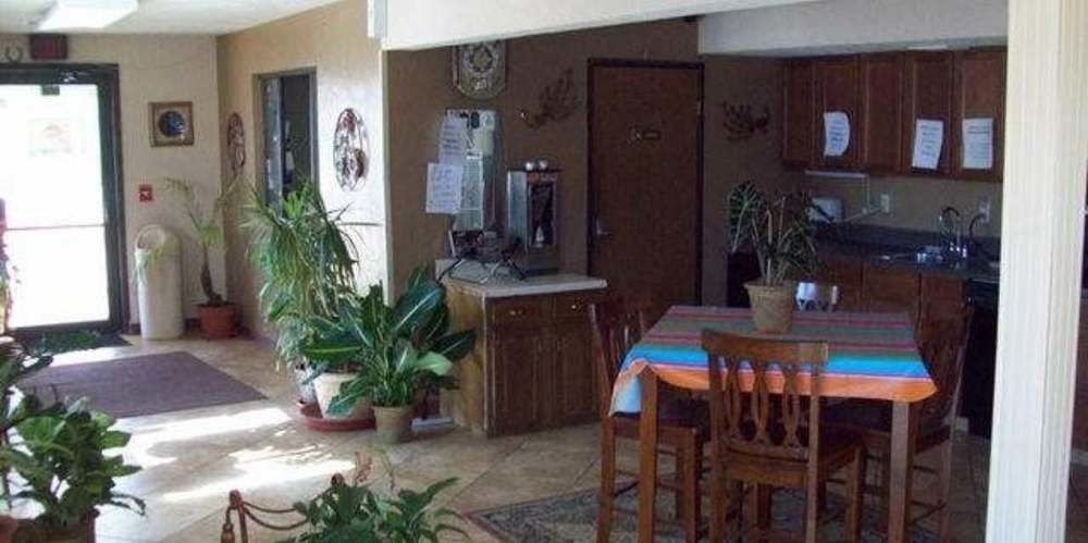 Lyons Inn Extérieur photo